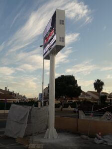 montaje monoposte les publitecnic