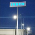 monoposte iluminado Iveco